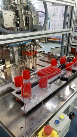 Máquina de montagem automática